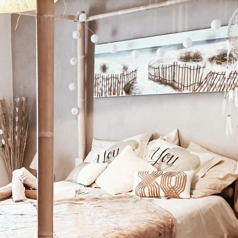 Gite 3 Etoiles Avec Spa, 2 Chambres Le Logis De Pearl Salles-sur-Mer Extérieur photo