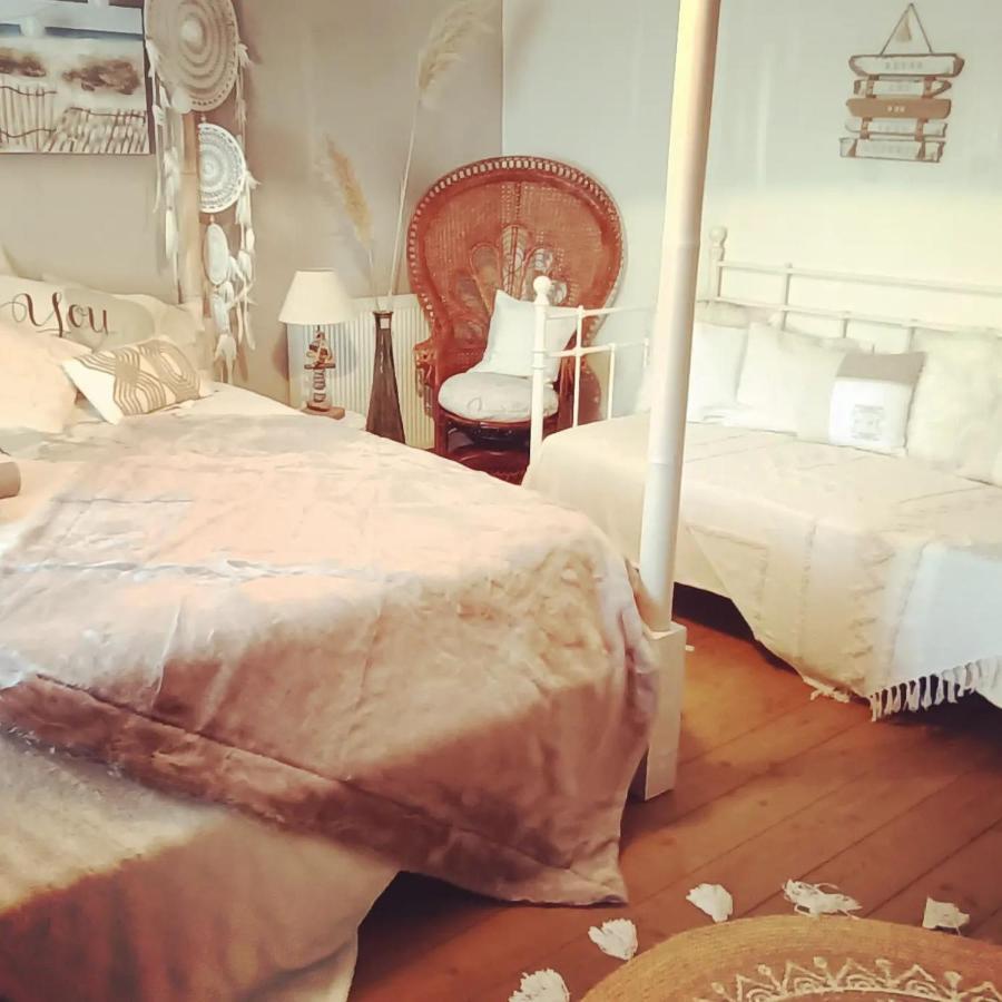 Gite 3 Etoiles Avec Spa, 2 Chambres Le Logis De Pearl Salles-sur-Mer Extérieur photo